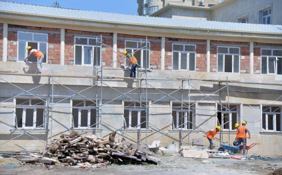 Əsaslı təmirə ehtiyacı olan məktəblərin sayı